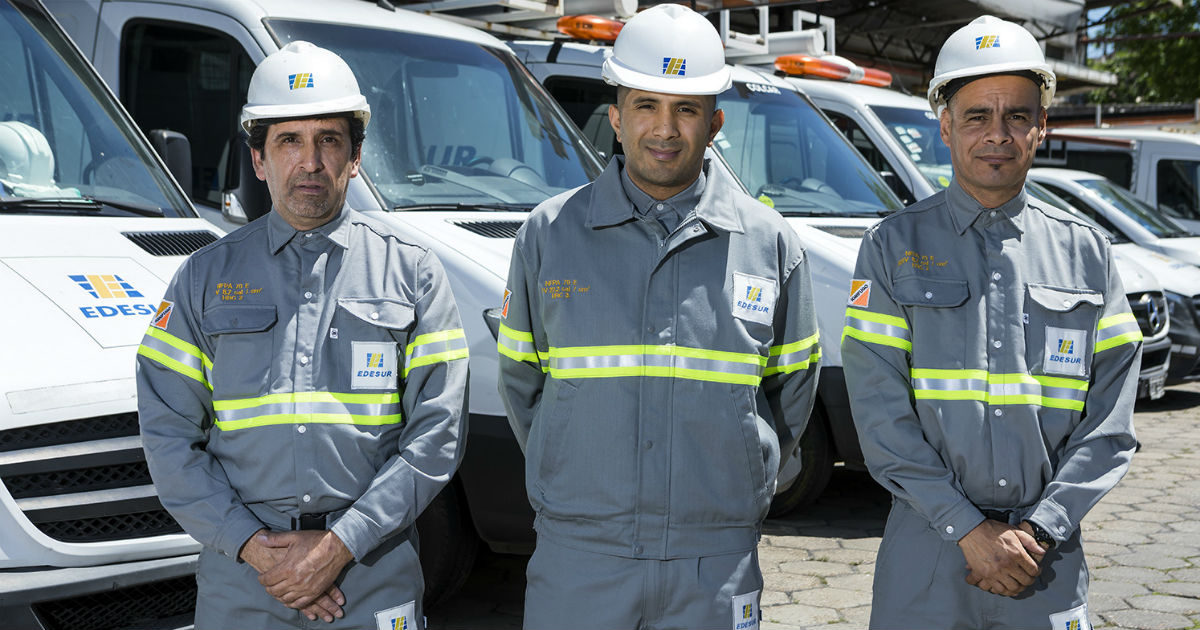 se nuestros técnicos trabajar con electricidad? -